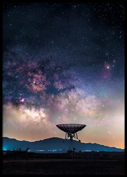 Radio Telescope Poster in der Gruppe Poster / Naturmotive bei Desenio AB (11168)