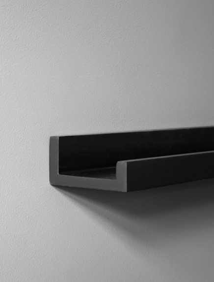 Étagère pour cadre noir 70 cm