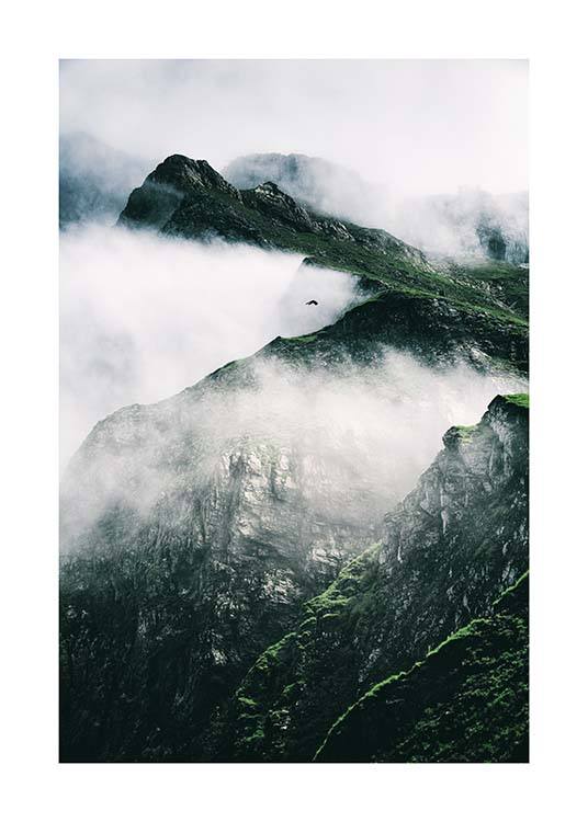 Rugged Misty Mountains Poster / Natura presso Desenio AB (11632)