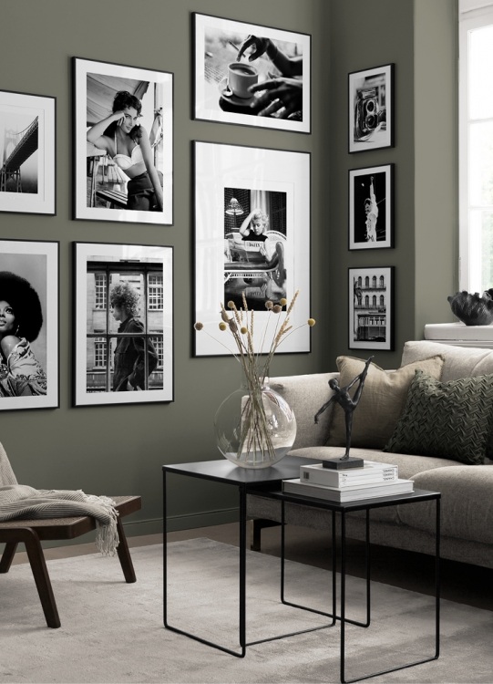  - Photographie en noir et blanc d'un vieil appareil photo rétro