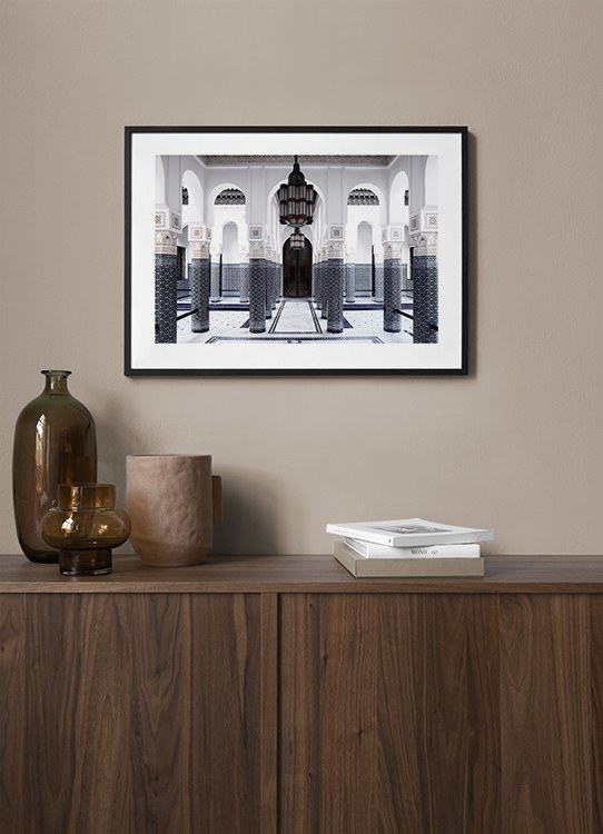 Walk of Luxury Poster - Raum mit Säulen - desenio.ch