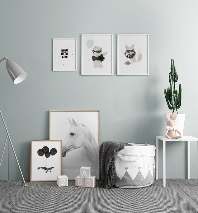 Mr Raccoon Blue Poster  / Quadri per  bambini presso Desenio AB (7778)