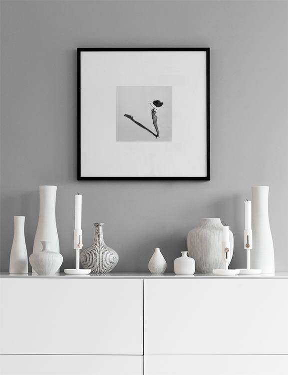 Lady Shadow Poster  / Schwarz-Weiss bei Desenio AB (8912)