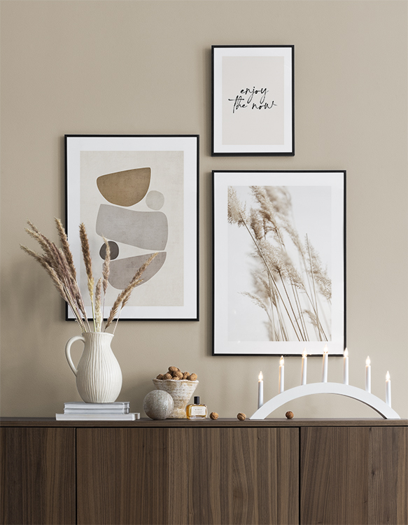 Beige Figuren